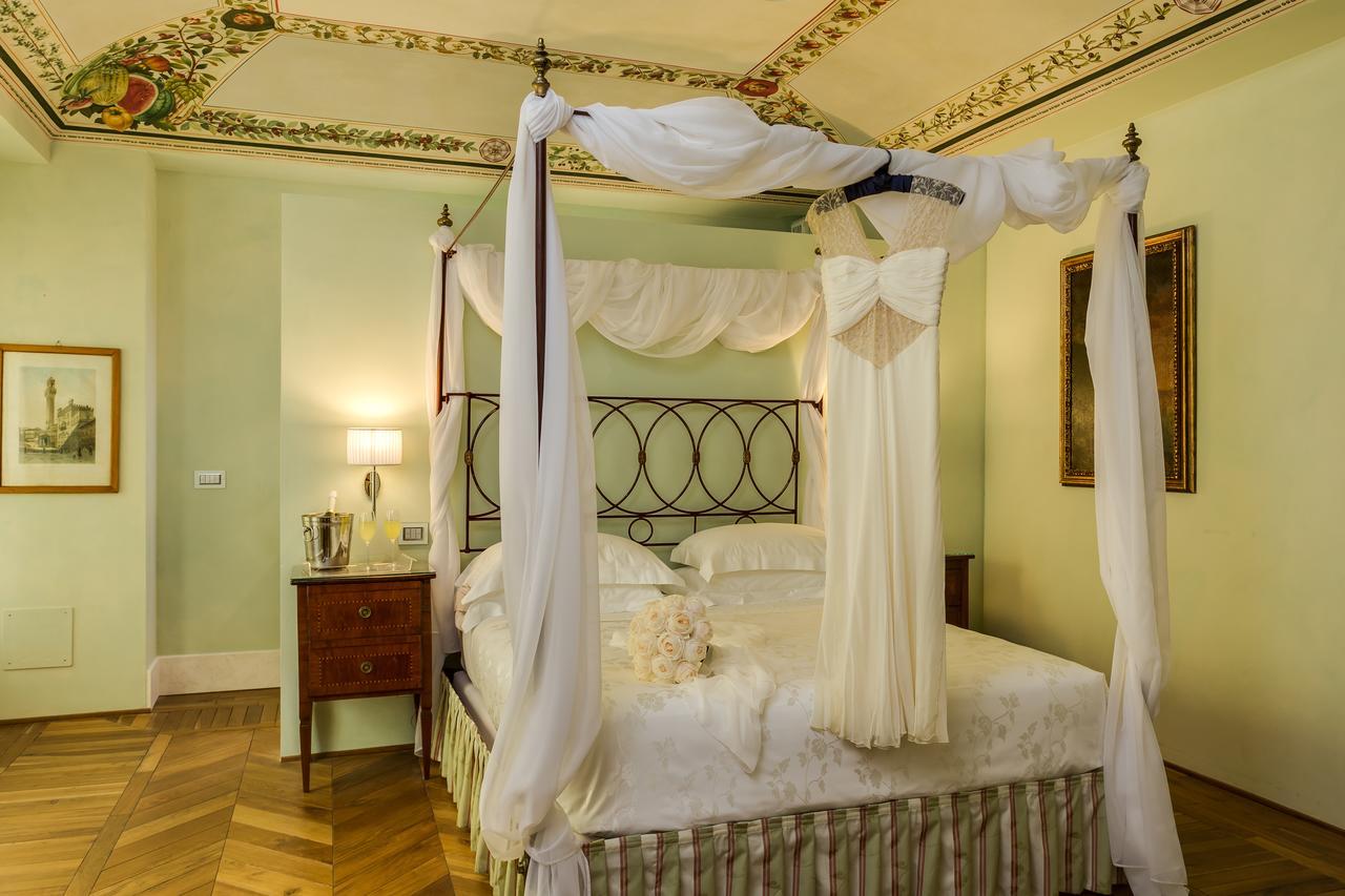 Bed and Breakfast Relais Degli Angeli Residenza D'Epoca Siena Exterior foto
